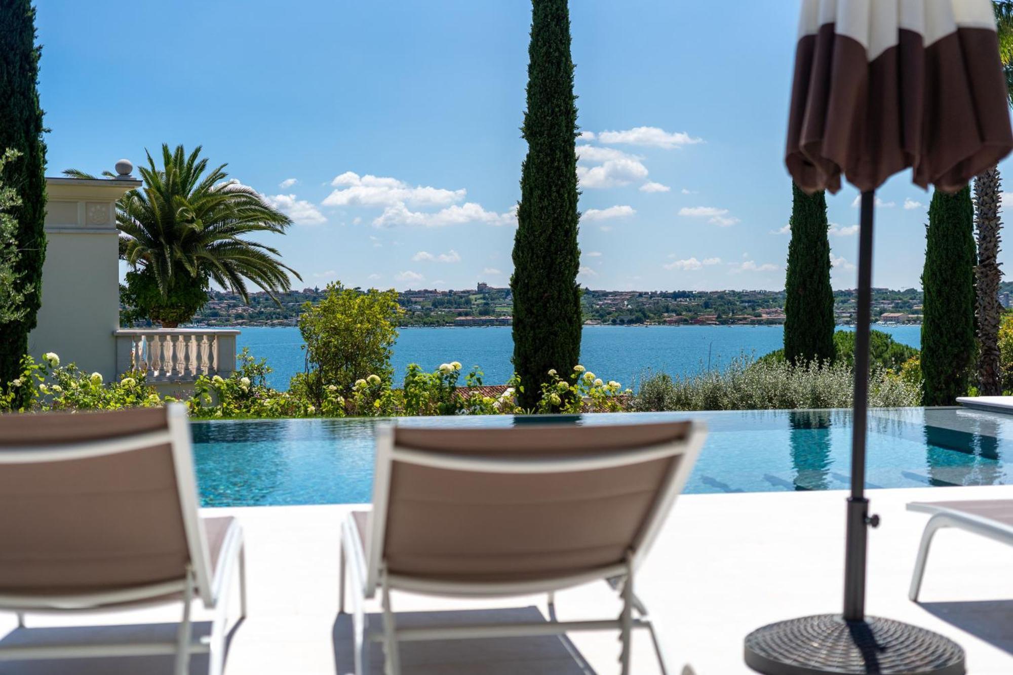 Villa Silvia Apartments San Felice del Benaco Exteriör bild