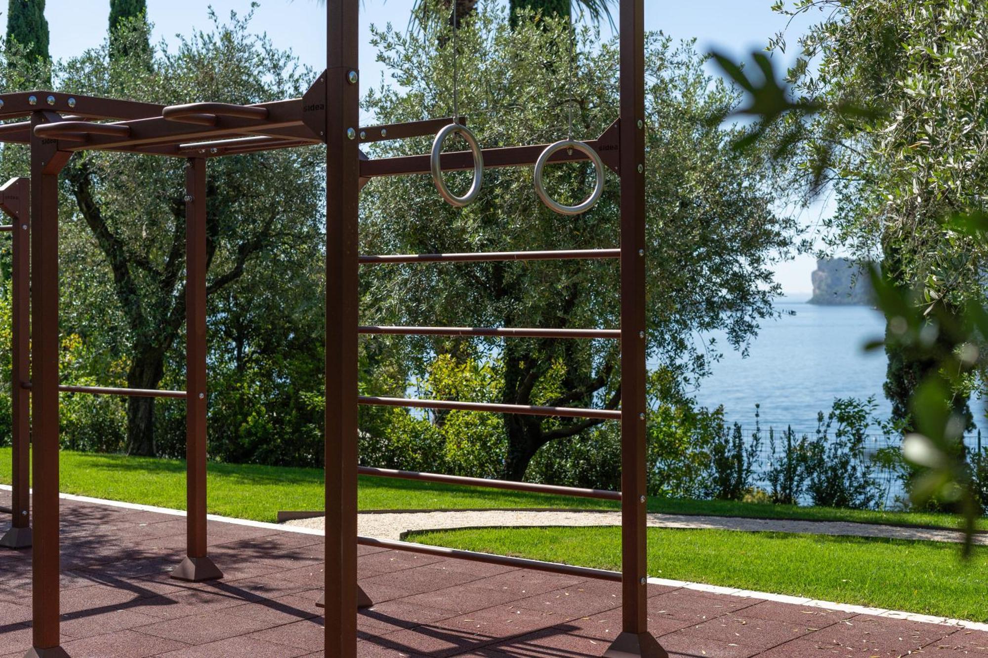 Villa Silvia Apartments San Felice del Benaco Exteriör bild